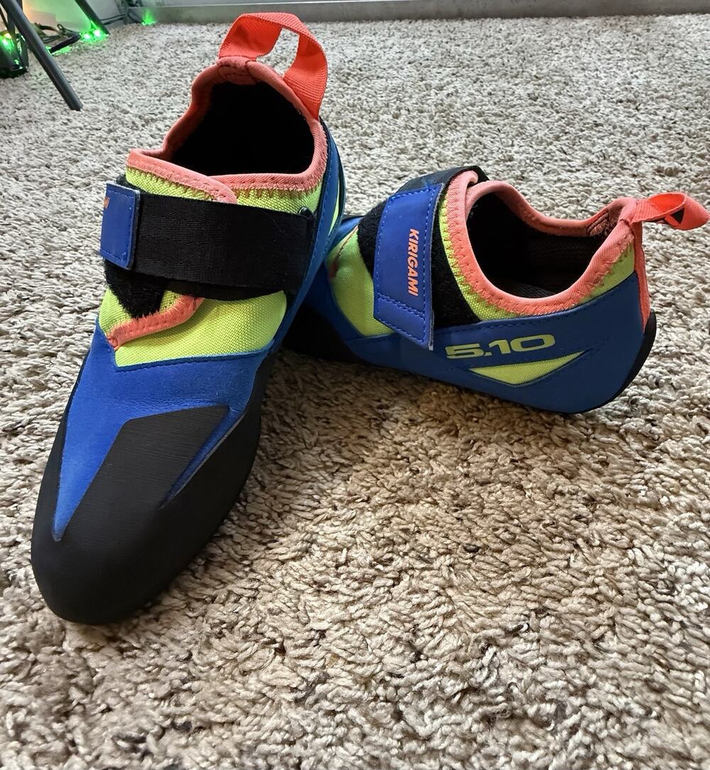 Adidas Five Ten Kirigami Kids Youth Climbing Shoes US 2 1/2